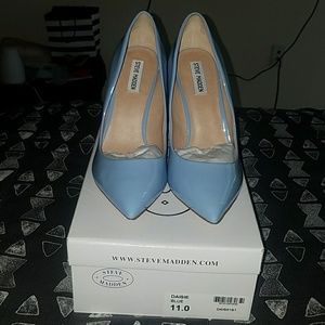 Steve Madden pumps